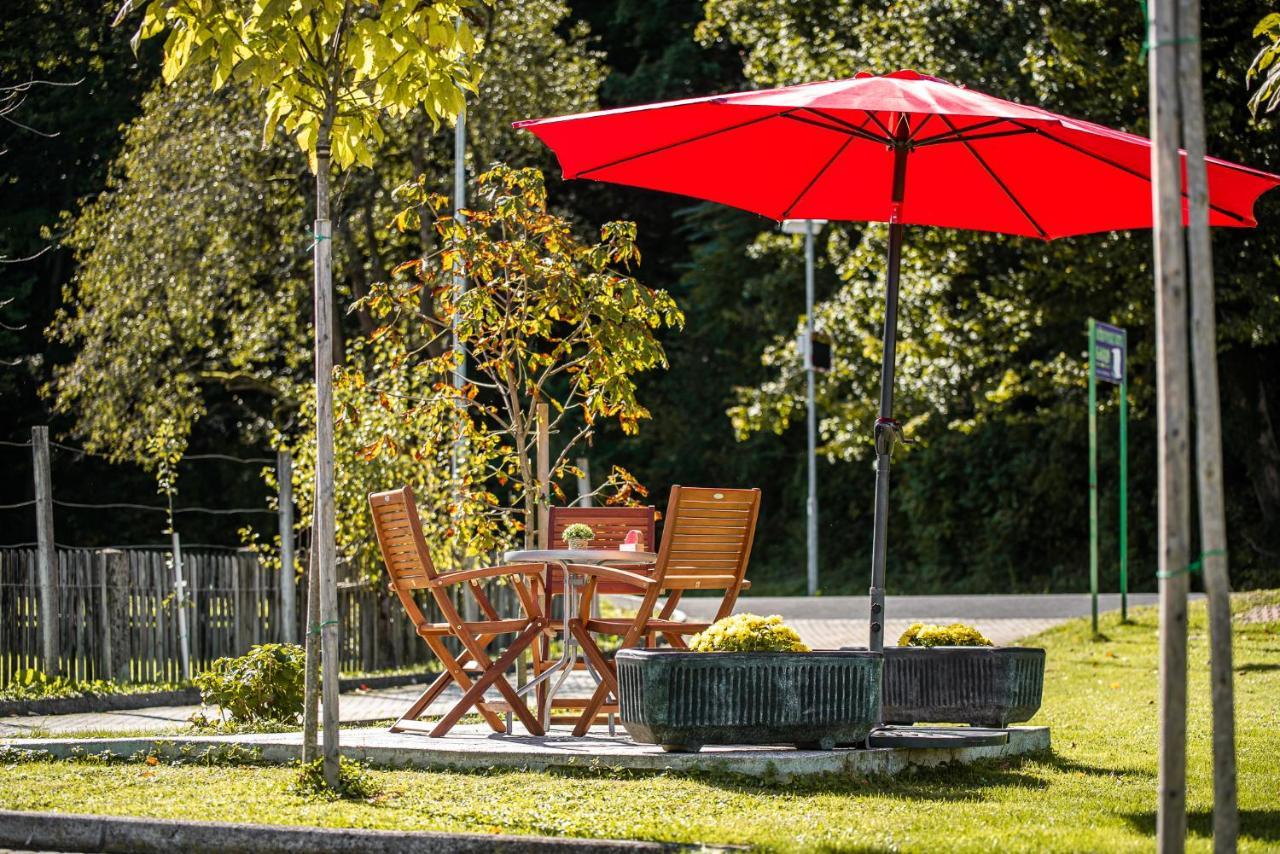 Lux Living Apartments Budic Near Terme Catez Brežice المظهر الخارجي الصورة