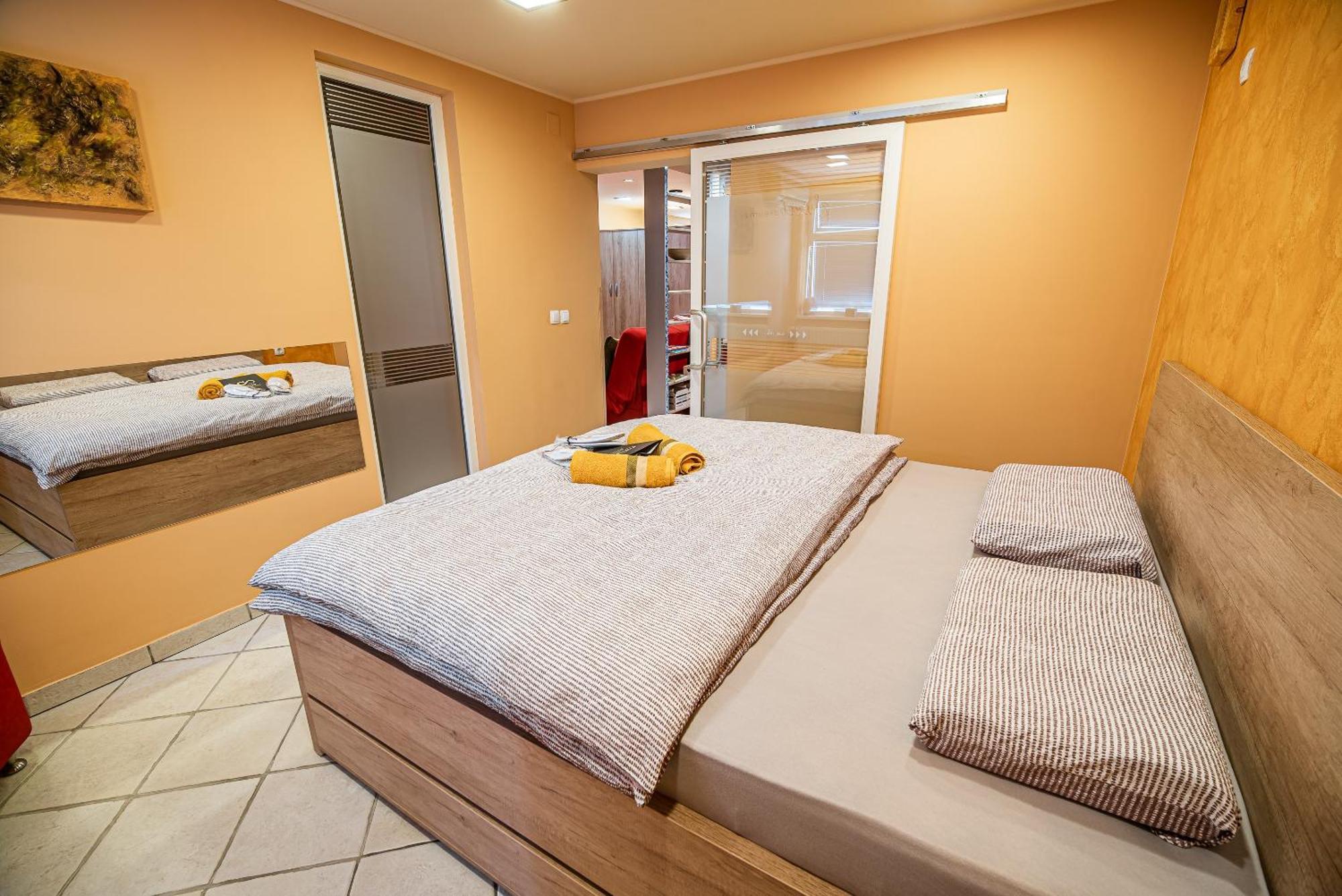 Lux Living Apartments Budic Near Terme Catez Brežice الغرفة الصورة