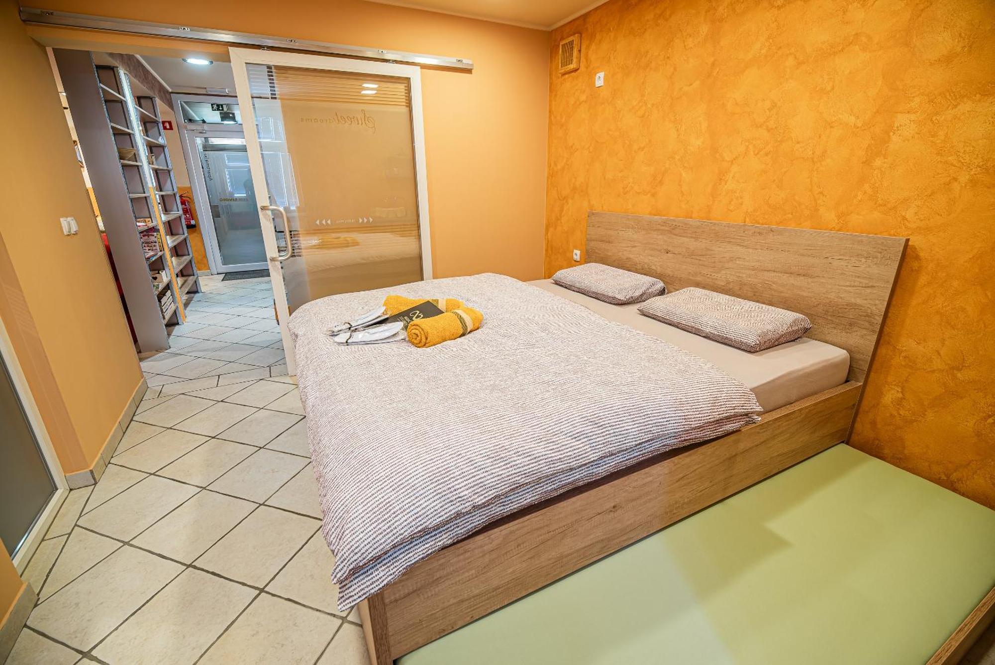 Lux Living Apartments Budic Near Terme Catez Brežice الغرفة الصورة