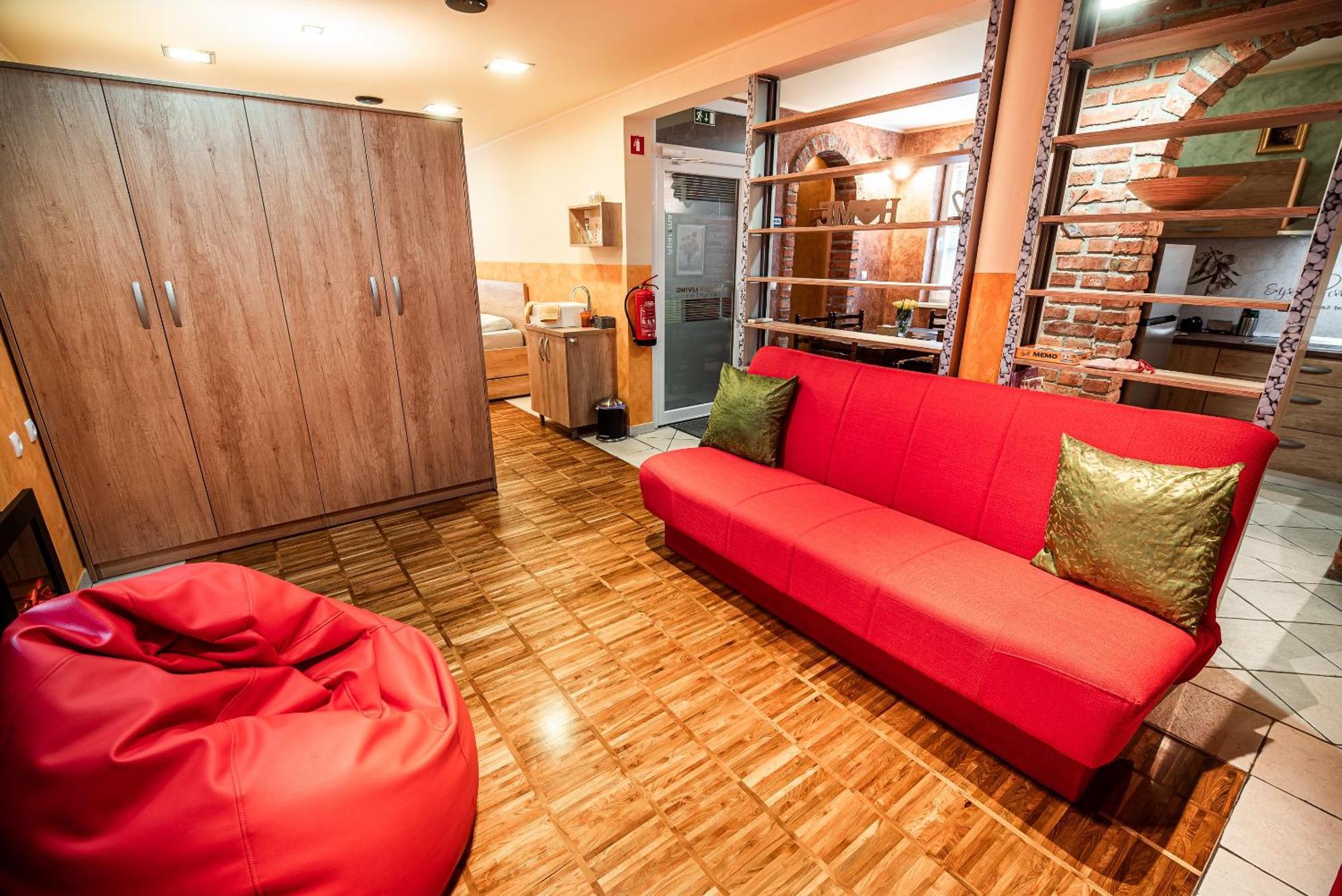 Lux Living Apartments Budic Near Terme Catez Brežice الغرفة الصورة
