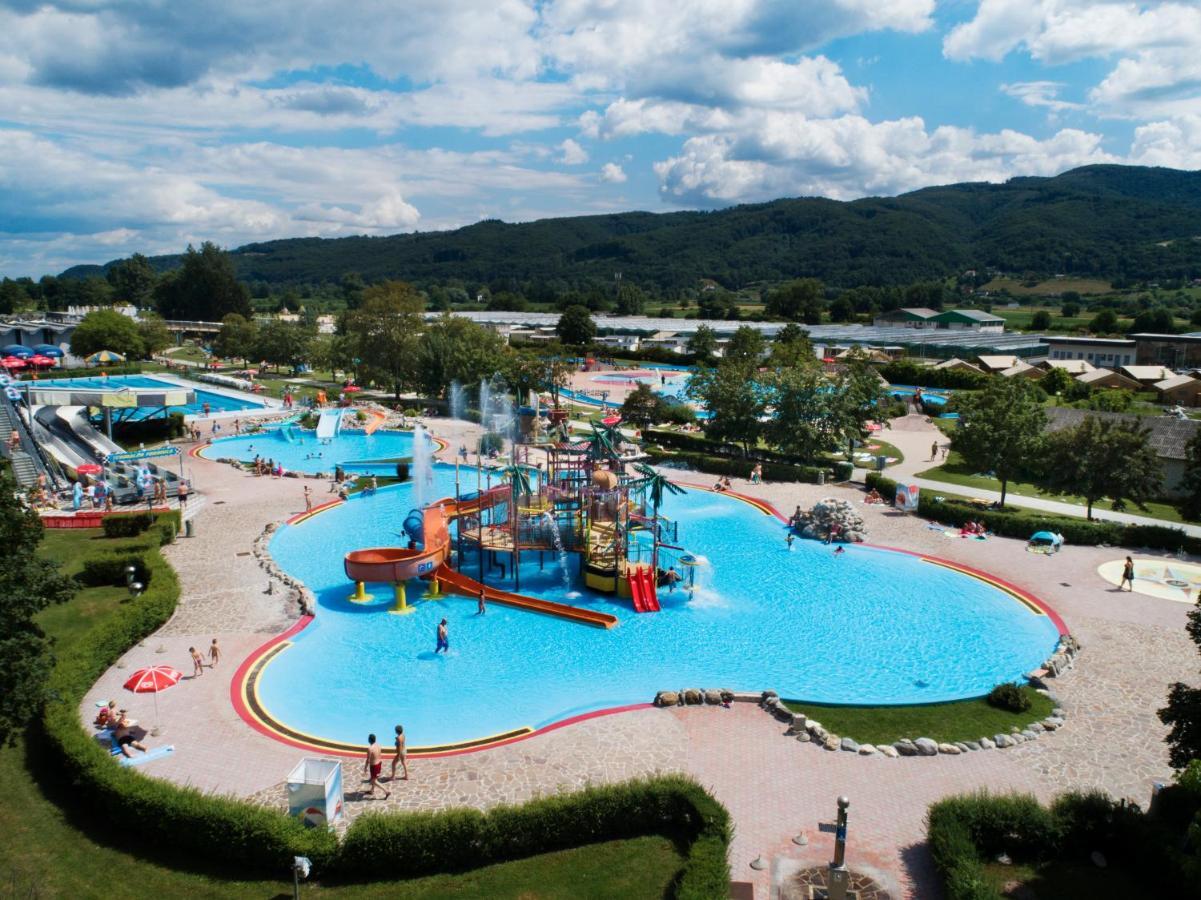 Lux Living Apartments Budic Near Terme Catez Brežice المظهر الخارجي الصورة